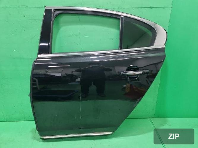 Ford MKS 2013 — дверь задняя левая