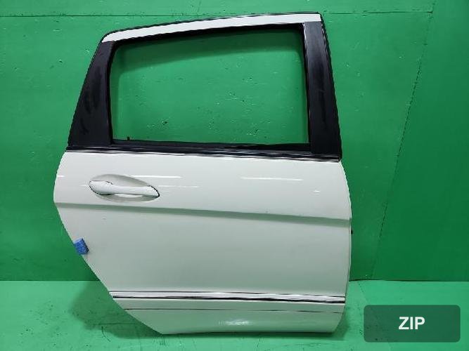 Mercedes-Benz B-Class 2011 — дверь задняя правая