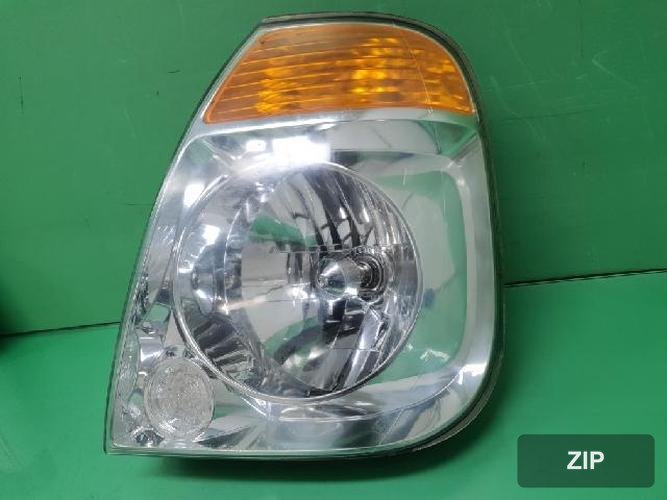 Kia Bongo 2010 — фара левая