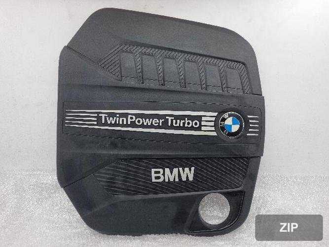 BMW 7 Series 2013 — крышка двигателя