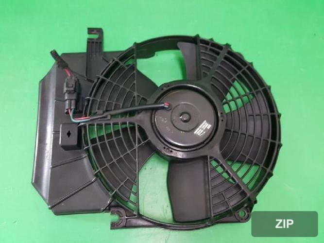 Hyundai Trajet 2003 — конденсатор кондиционера 8821008120