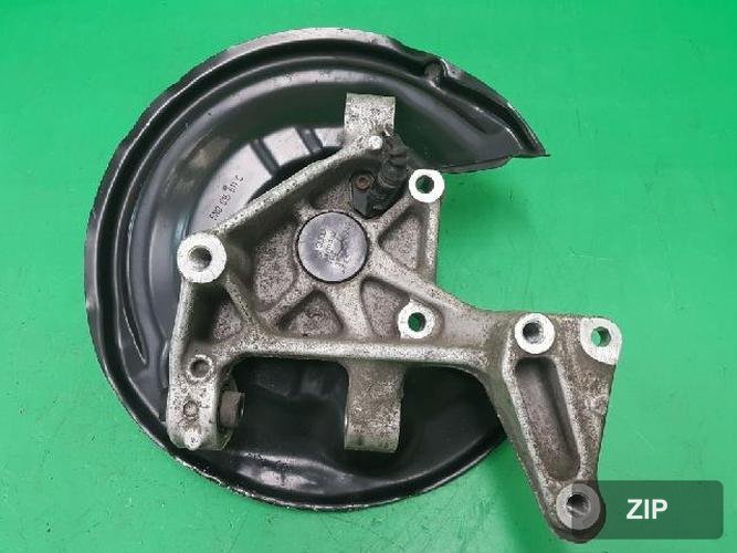 Volkswagen Passat 2009 — задний подрамник левый 5N0 615 611 C