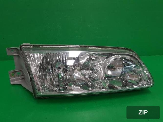 Hyundai Starex 2002 — фара правая 921024A500