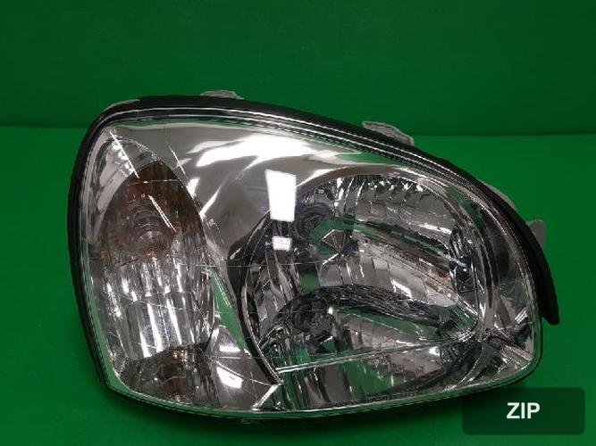 Hyundai Santa Fe 2001 — фара головного света правая 9210226000