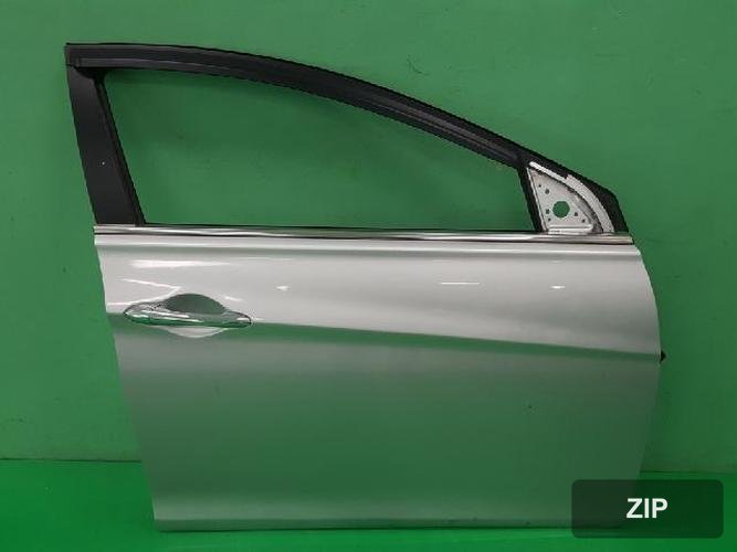 Hyundai Sonata 2011 — передняя дверь правая 760043S000