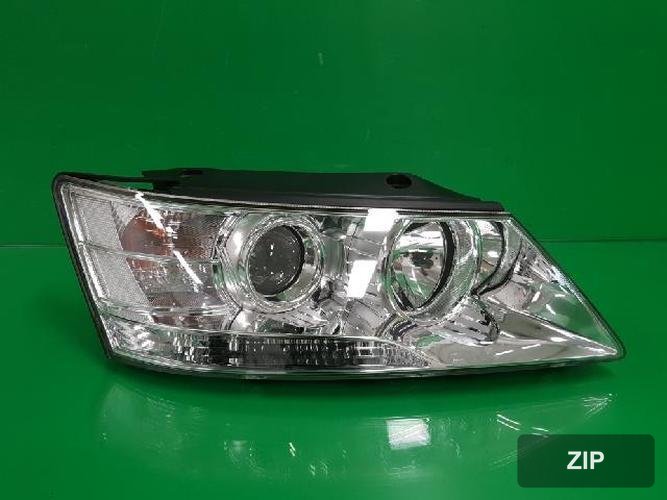 Hyundai Sonata 2009 — фара передняя правая 921023K500