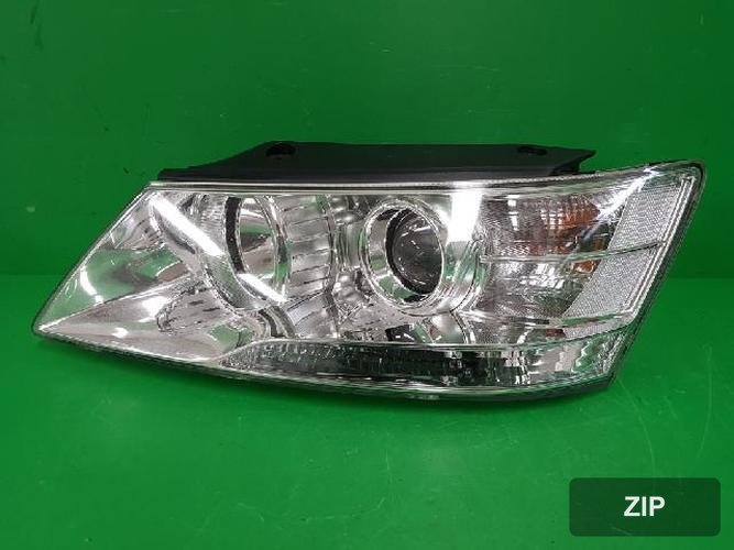 Hyundai Sonata 2009 — фара левая 921023K500