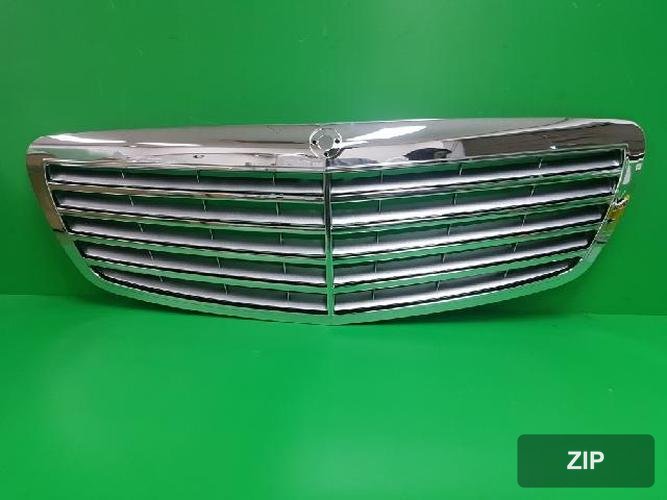 Mercedes-Benz S-Class 2009 — решётка радиатора