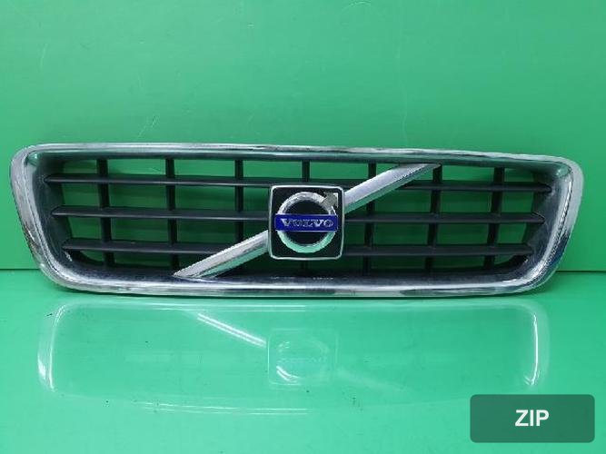 Volvo S60 2009 — решетка радиатора