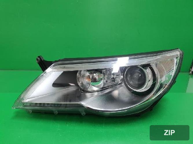 Volkswagen Tiguan 2009 — фара левая 5N1 941 039 R