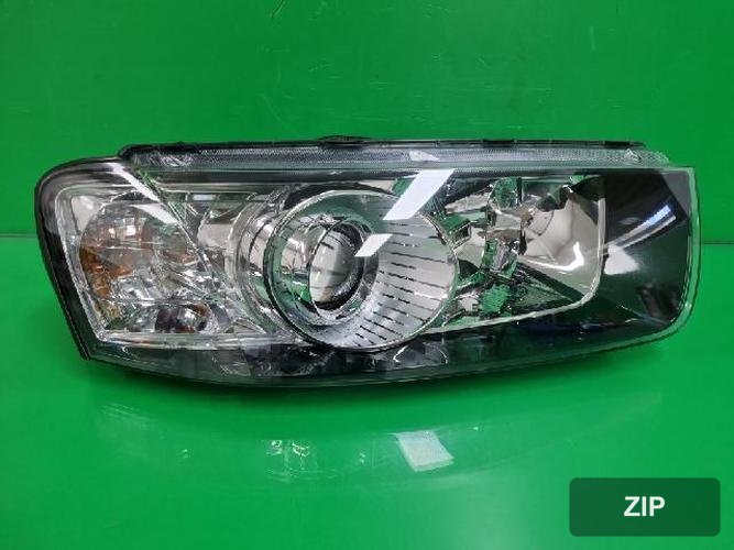Chevrolet Captiva 2012 — фара правая