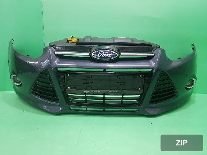 Ford Focus 2014 — передний бампер BM51 17757 A 2