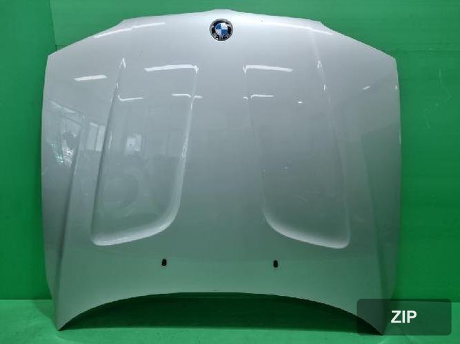 BMW X series 2006 — капот