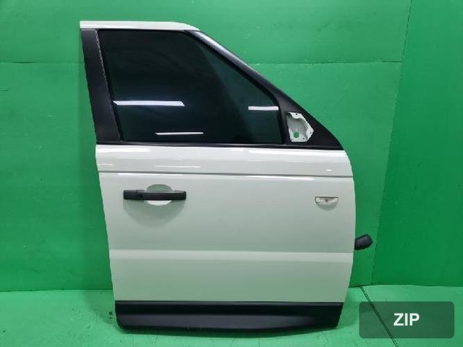 Land Rover Range Rover 2010 — передняя дверь правая
