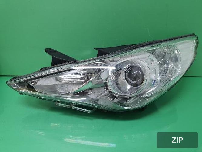 Hyundai Sonata 2010 — фара левая