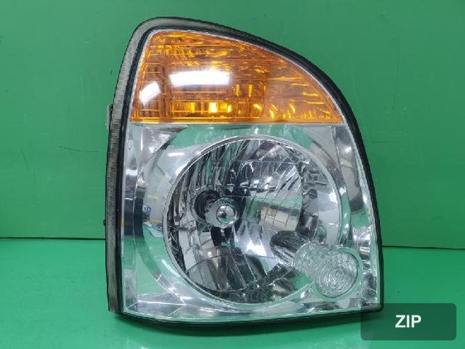 Hyundai Porter 2010 — фара передняя правая