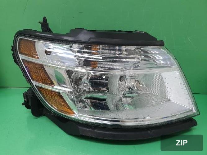 Ford Taurus 2009 — фара правая 8G13 13005 A