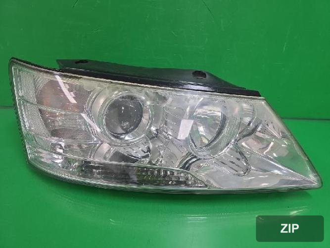 Hyundai Sonata 2008 — фара правая