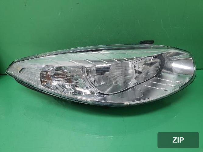 Renault SM3 2011 — фара правая 260103409R