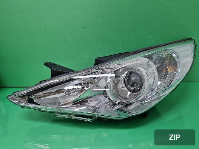 Hyundai Sonata 2010 — фара левая 92101 3S