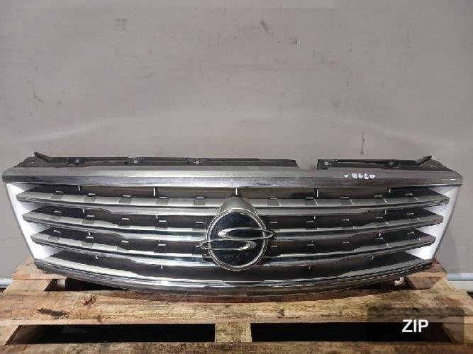 KG Mobility Rexton 2013 — решётка радиатора 79461 08D00 1