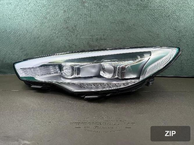 Kia K9 2013 — фара левая HID