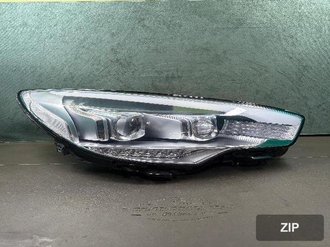 Kia K9 2013 — фара головного света правая 1
