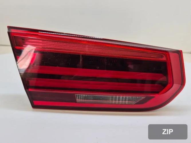 BMW 3 Series 2014 — фонарь задний левый внутренний 2SK012148