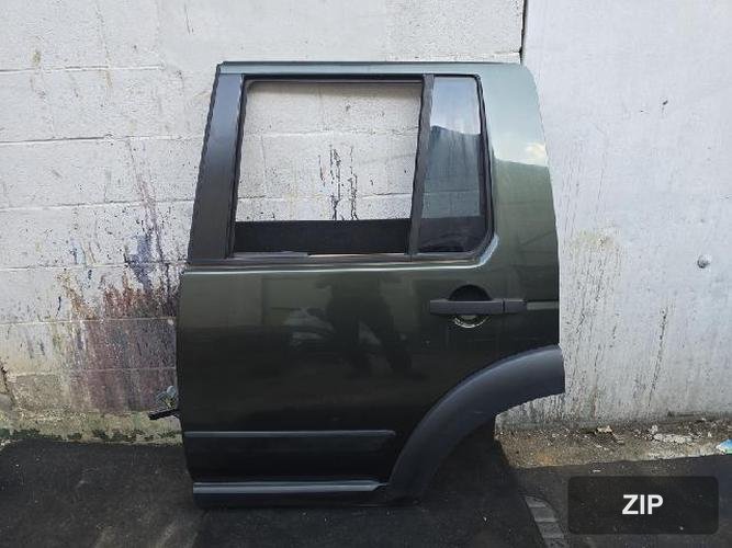 Land Rover Discovery 2007 — дверь задняя левая