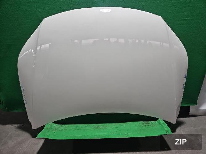 Volkswagen Tiguan 2011 — капот 5N0823031D