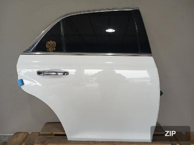 Chrysler 300 2014 — дверь задняя правая