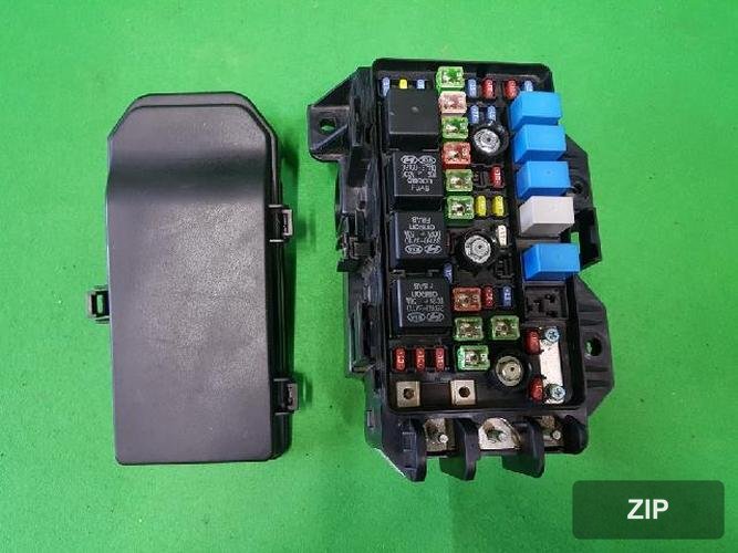 Hyundai Veracruz 2010 — блок предохранителей (подкапотный) 91950-3J021
