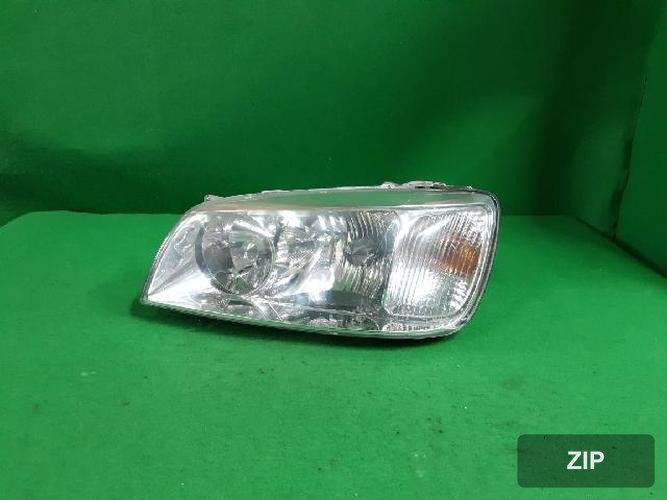 Hyundai Grandeur 2003 — фара левая HID 4+3pin