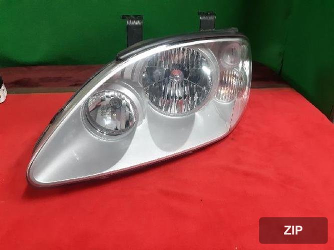 KG Mobility Rodius 2005 — фара левая