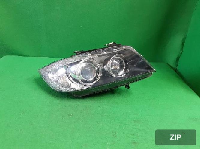 BMW 3 Series 2007 — фара правая HID