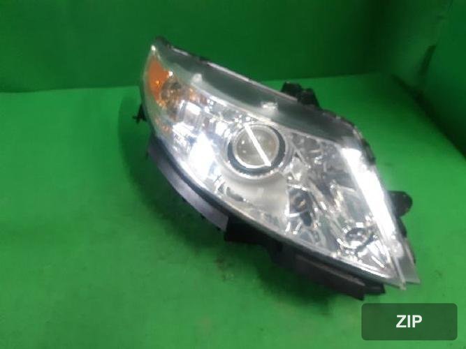 Ford MKS 2012 — фара правая HID 9pin