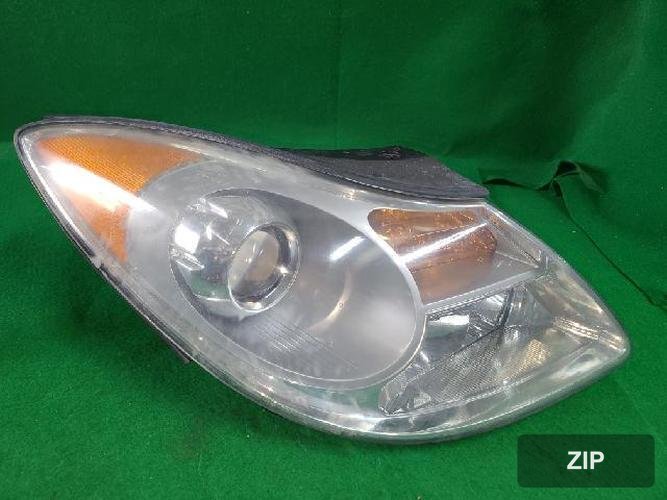 Hyundai Veracruz 2007 — фара правая HID