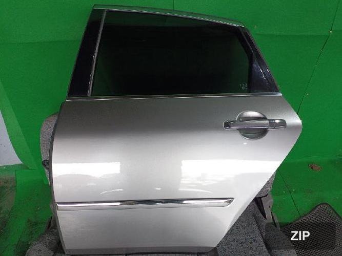 Infiniti M 2008 — задняя дверь левая