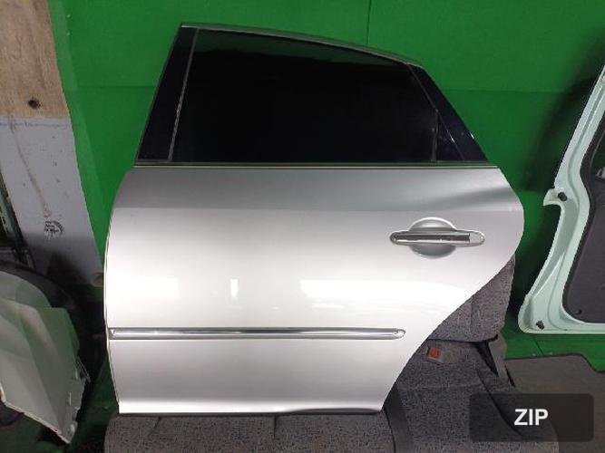 Hyundai Grandeur 2010 — дверь задняя левая