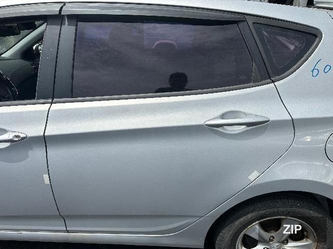 Hyundai Accent 2015 — дверь задняя левая