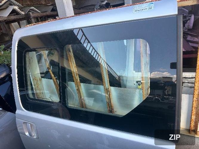 Hyundai Grand Starex 2010 — дверь задняя левая