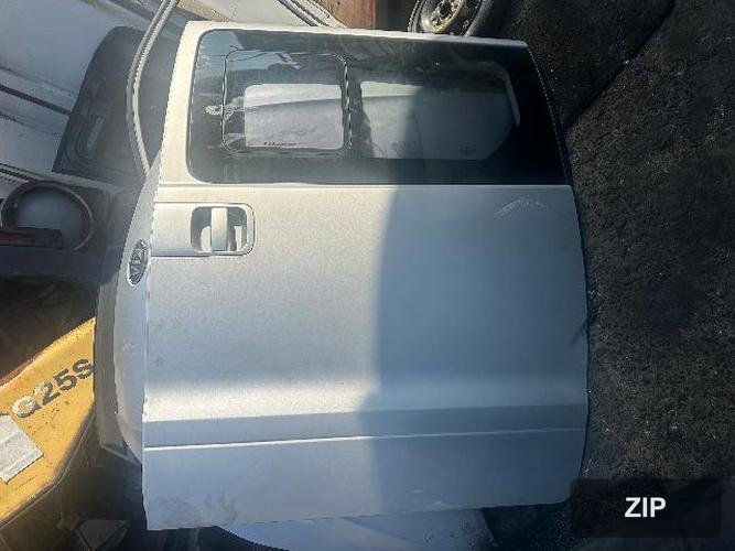 Hyundai Grandstarex 2012 — дверь задняя левая
