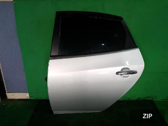 Hyundai Avante 2007 — дверь задняя левая 770032H000