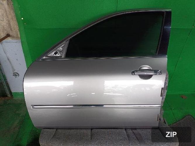 Infiniti M 2008 — передняя дверь левая