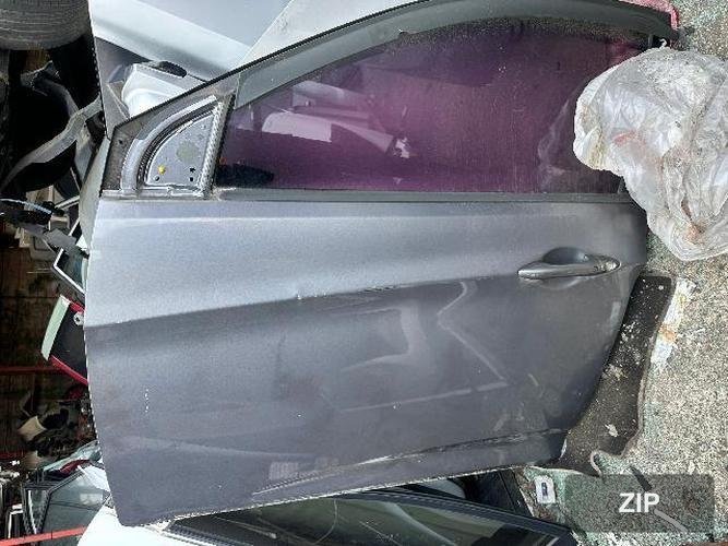 Hyundai Accent 2015 — передняя дверь левая 2
