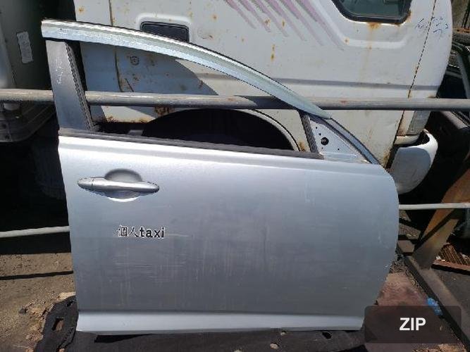 Kia K5 2010 — дверь передняя правая