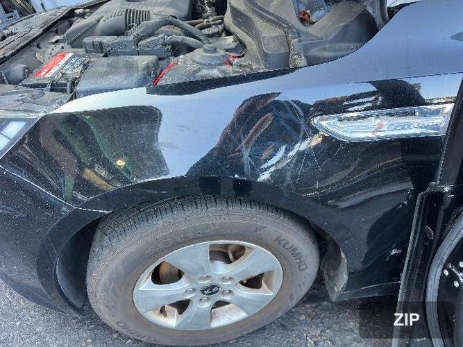 Kia K5 2012 — крыло левое
