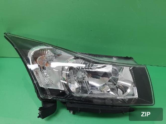 GM Daewoo Cruze 2012 — фара передняя правая