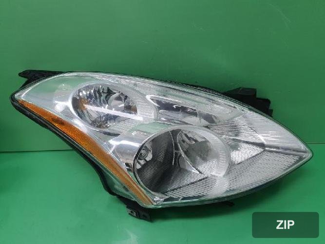 Nissan Altima 2011 — фара правая 260610-ZX20B