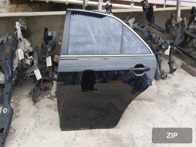 Toyota Camry 2008 — дверь задняя левая